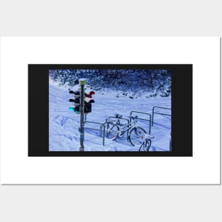 Traffic lights, traffic lights, snow, winter, dusk, evening Posters and Art